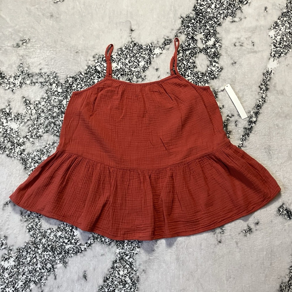 Caslon Shirt Womens Size S Red Babydoll Cami Tank Top Peplum Ruffle Hem Crinkle